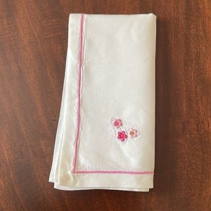 Gorgeous Set of Vintage 4 Dinner Napkins Made in France Used only a few times